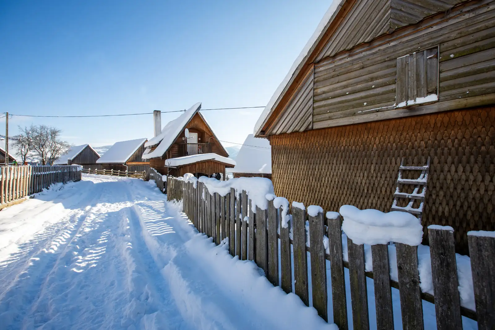  Iarna faina sus la moti - Marius Turc