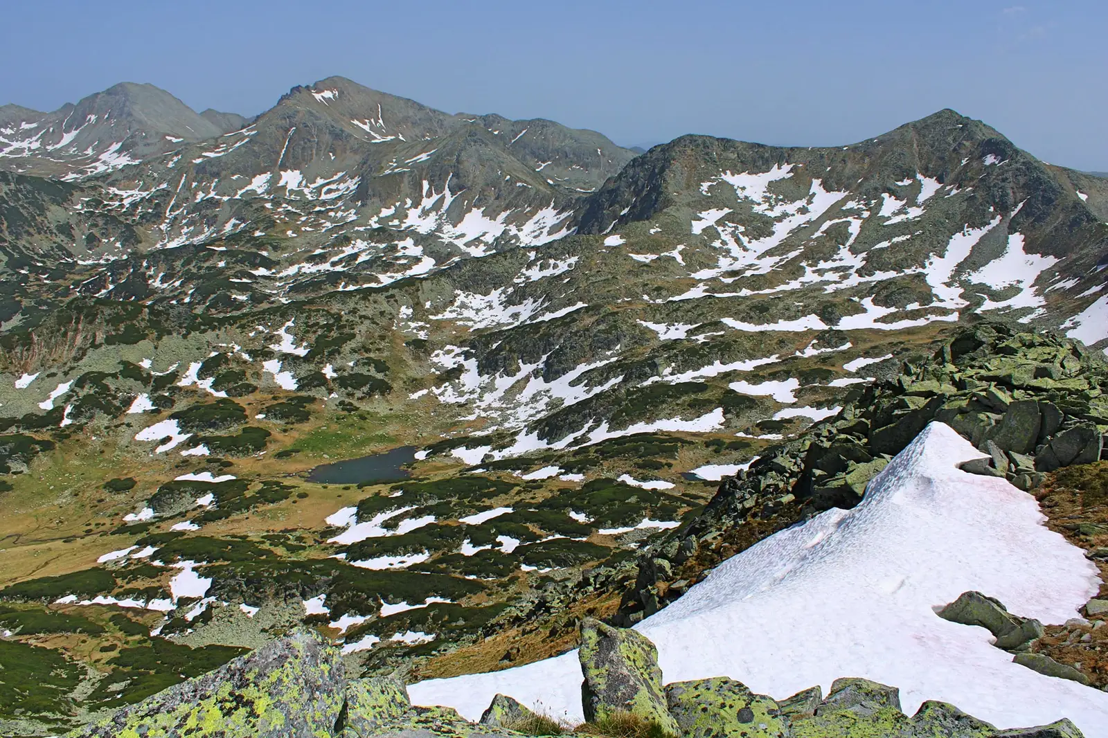  Valea şi Lacul Stânişoara., Vf. Bucura II şi Curmătura Bucurei., Vf. Peleaga şă Păpuşa - Sima Constantin