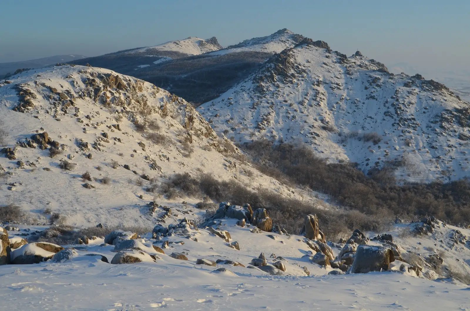  Făgărașul dobrogean, văzut de pe Cheia, culmea Pricopanului - Andrei Raftopol