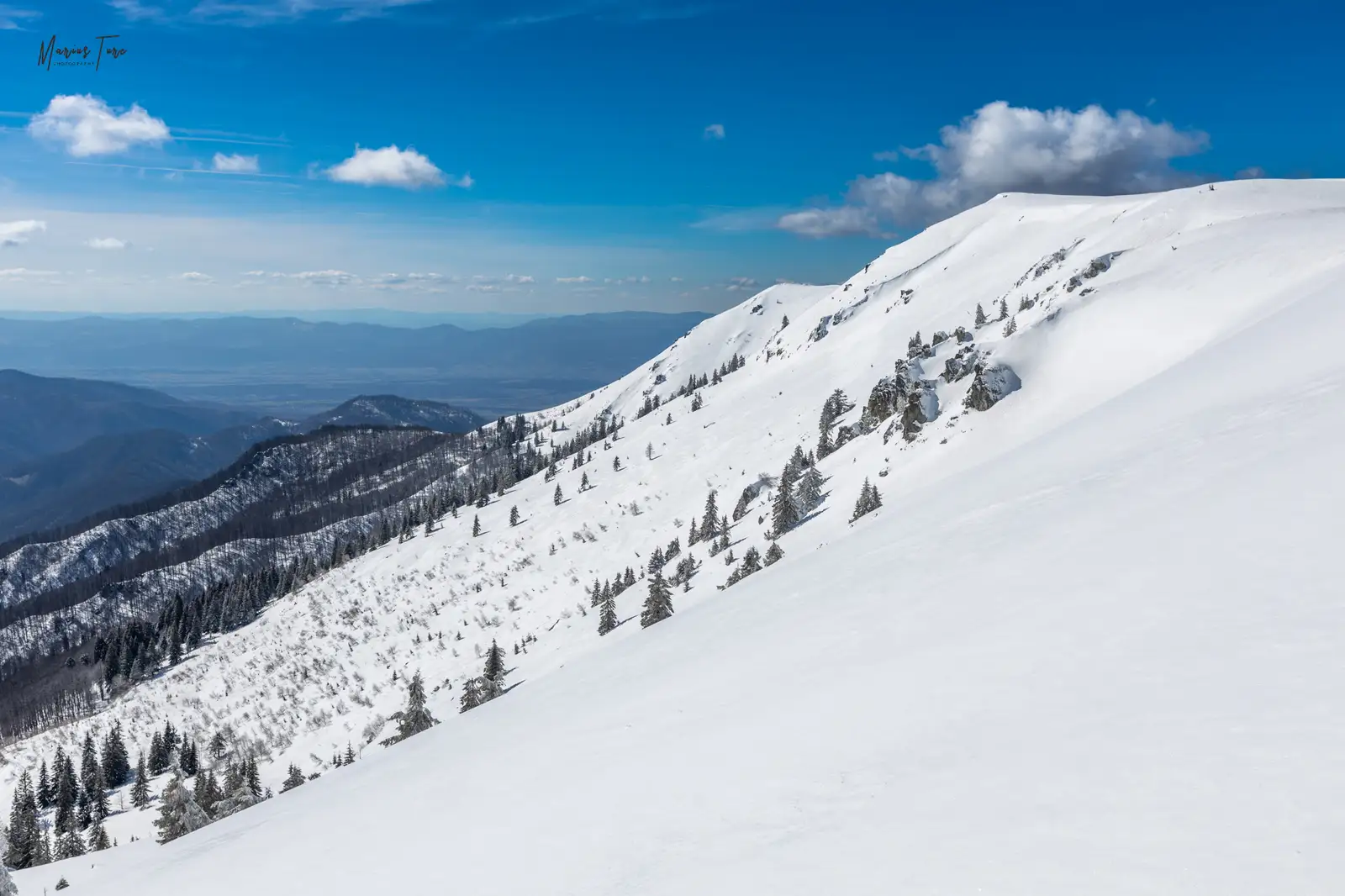  Suntem sus in culmea Carligate - Marius Turc