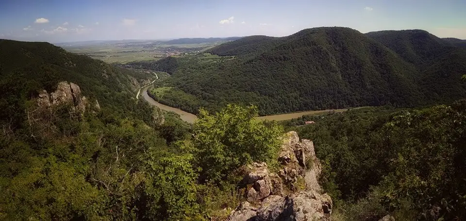  Belvedere Colțul Corbului - Manu Mun'omanu