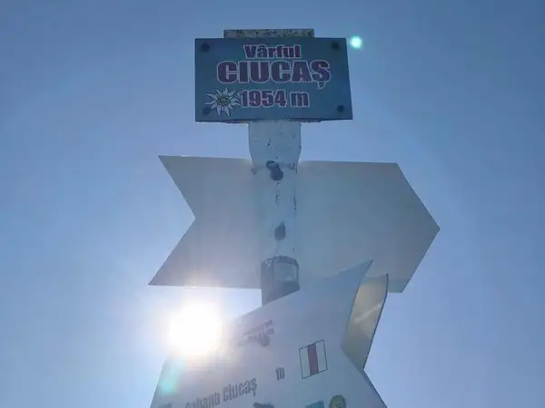 Cabana Ciucas - Varful Ciucas