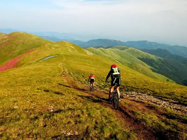 Bădeni - Vf. Leaota - Bădeni