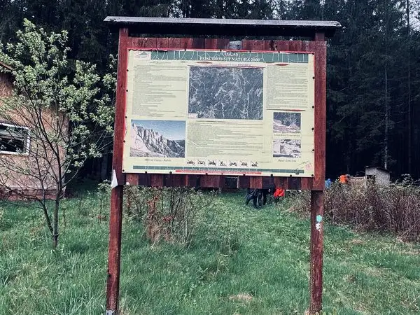 Traseu circuit în Masivul Ciucaș: Cheia – Vârful Zăganu – Vârful Gropșoarele – Vârful Ciucaș – Muntele Roșu – Cheia