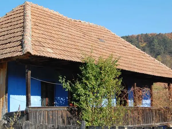 Cartierul Mănăștur - Izvorul Dr. Bilașcu - Tureni - Ciurila - Coasta Dumbrăvilor - lângă Cetatea Fetei - Centrul Comercial „Vivo”
