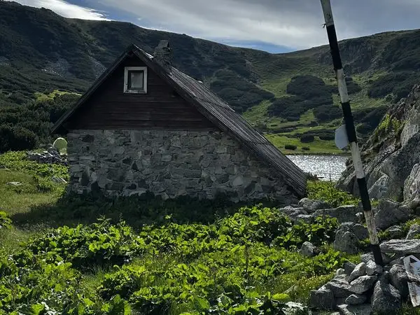 Poiana Pelegii - Lacul Bucura - Vf. Judele - Lacul Zanoaga - Poiana Pelegii