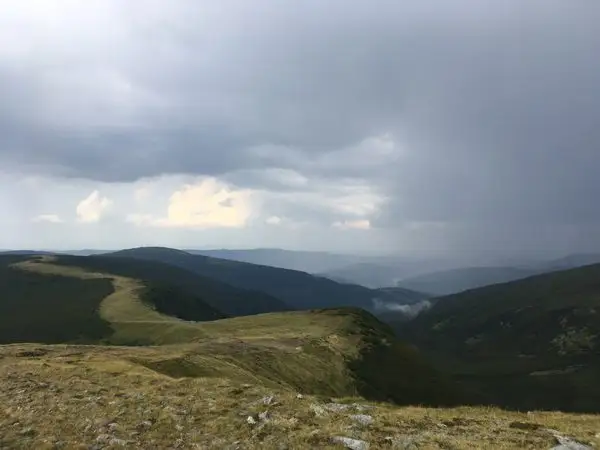 sat Jina - Vârful Guga Mare - Vârful Frumoasa - Vârful Cindrel