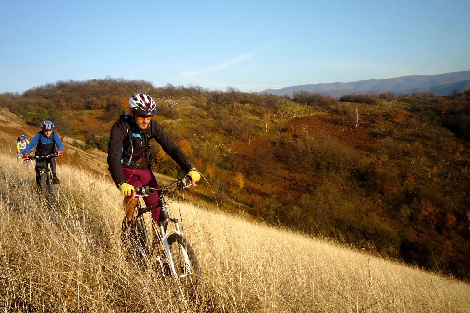 Reşiţa - dealul Ciorii - valea Bârzăviţa - Reşiţa