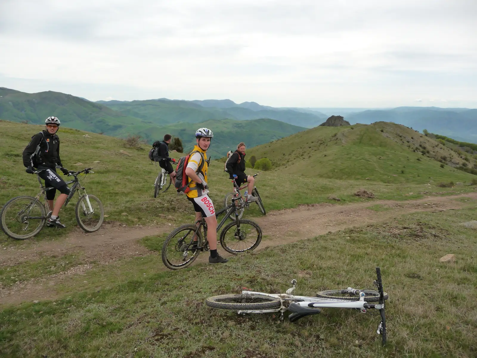 Lacul Poiana Ruscă - Pietrele Ilişoavei -  Cornereva - Arsuri - lacul Poiana Ruscă