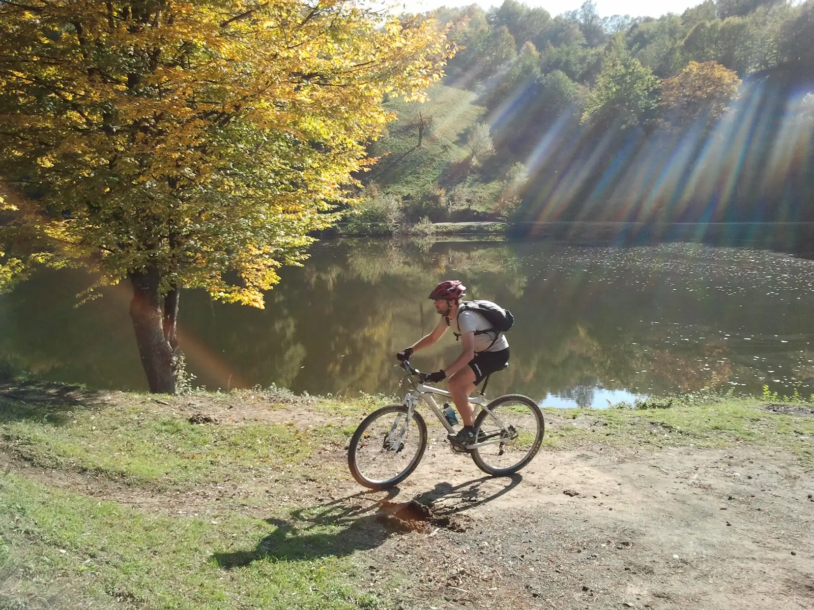 Traseul lacurilor din Banatul Montan