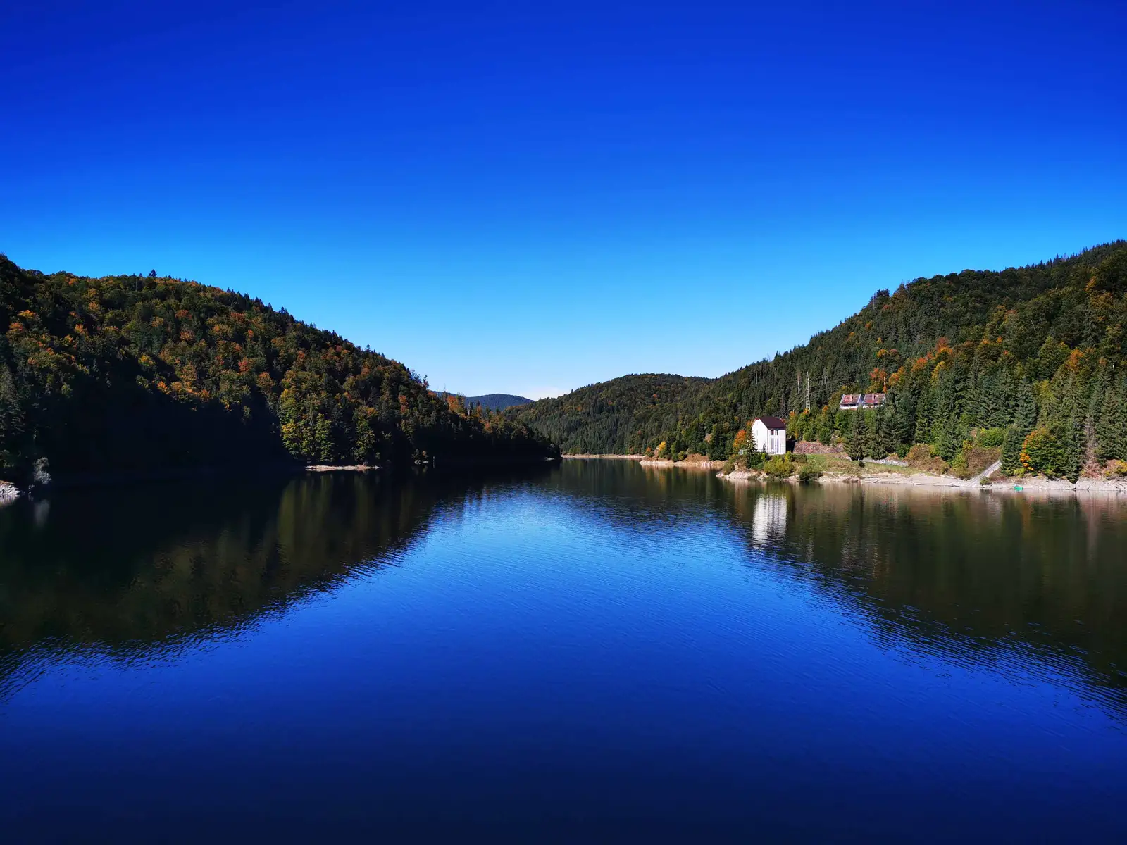 În jurul Lacului de Acumulare Drăgan (Floroiu)