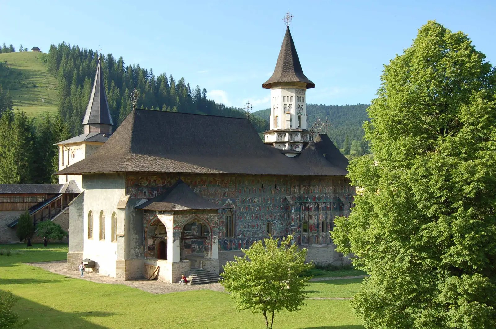 Frasin - Vârful Bobeica - Suceviţa