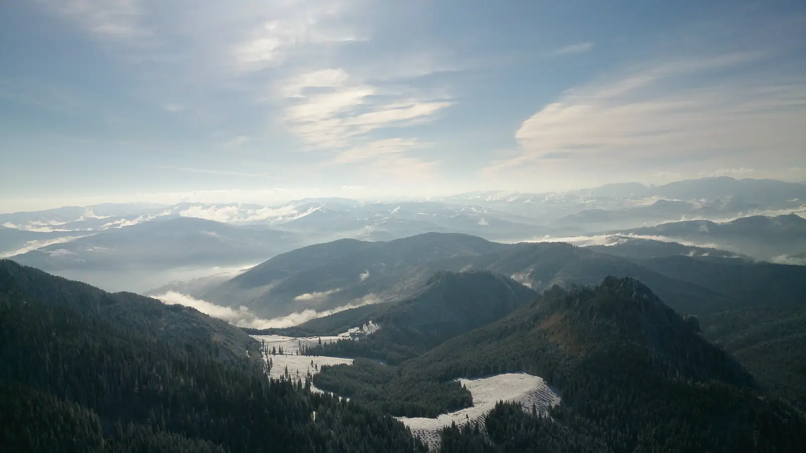 Cabana Izv. Muntelui - Piatra cu Apă - Cabana Dochia