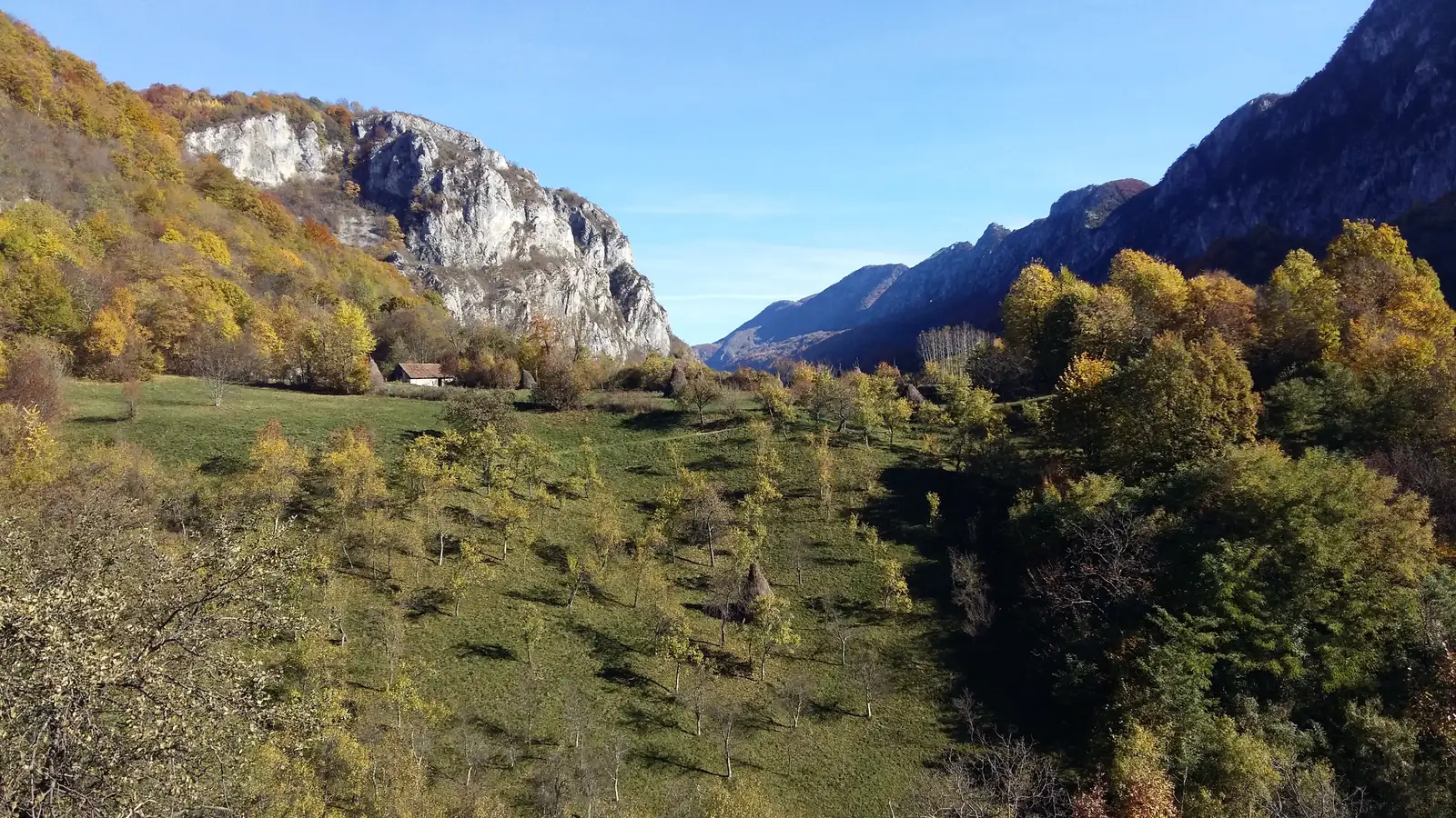 Motel Dumbrava (Km 18 DN67D) - Șaua Prislop