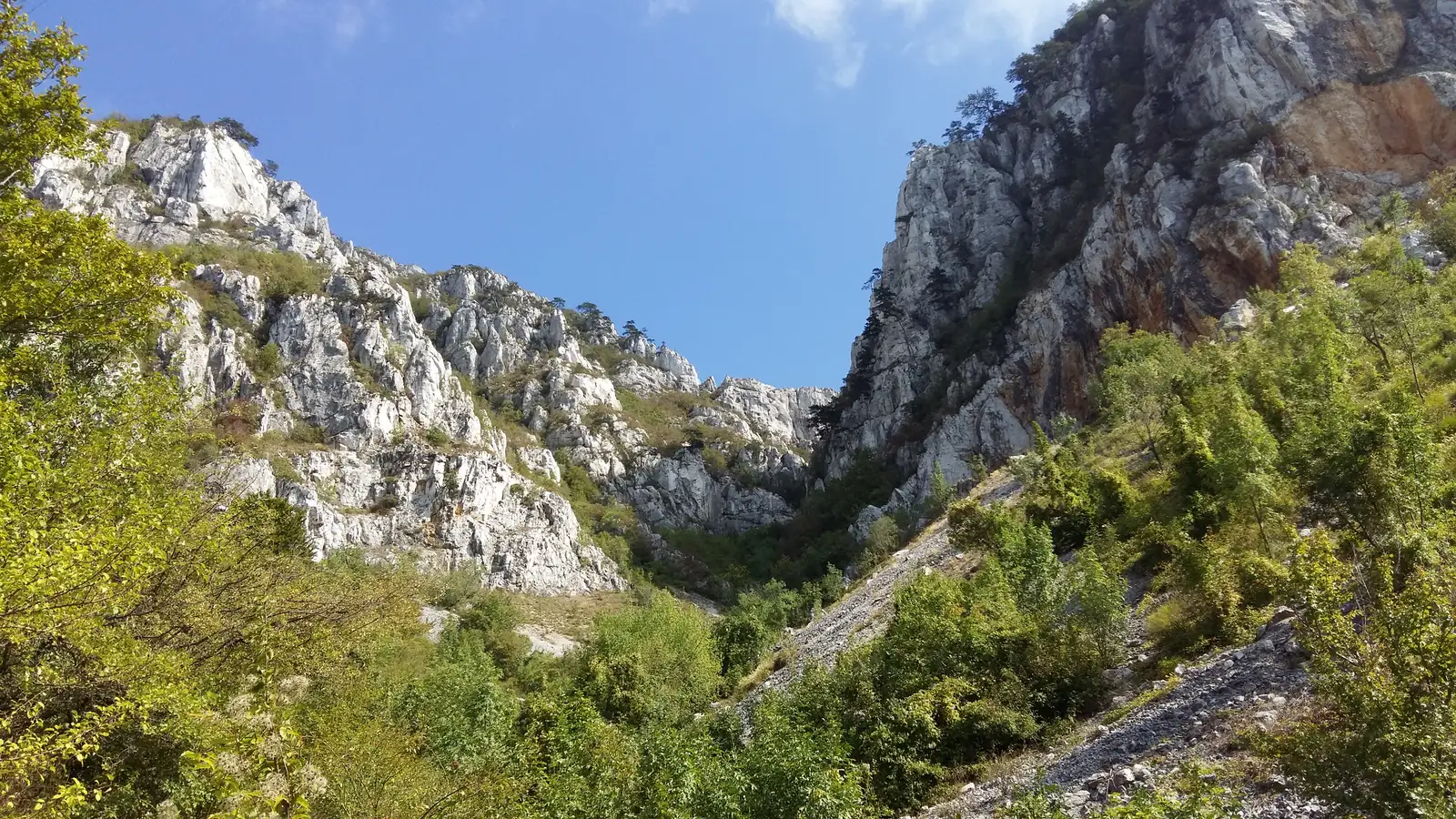 Băile Herculane (DN67D) - Creasta Munţilor Mehedinţi