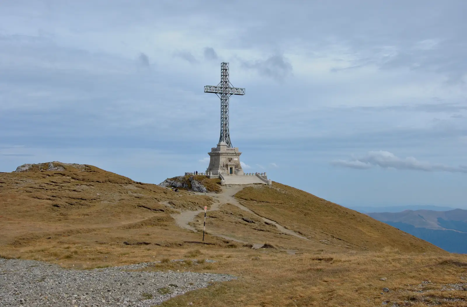 Cabana Caraiman - Crucea Eroilor Neamului