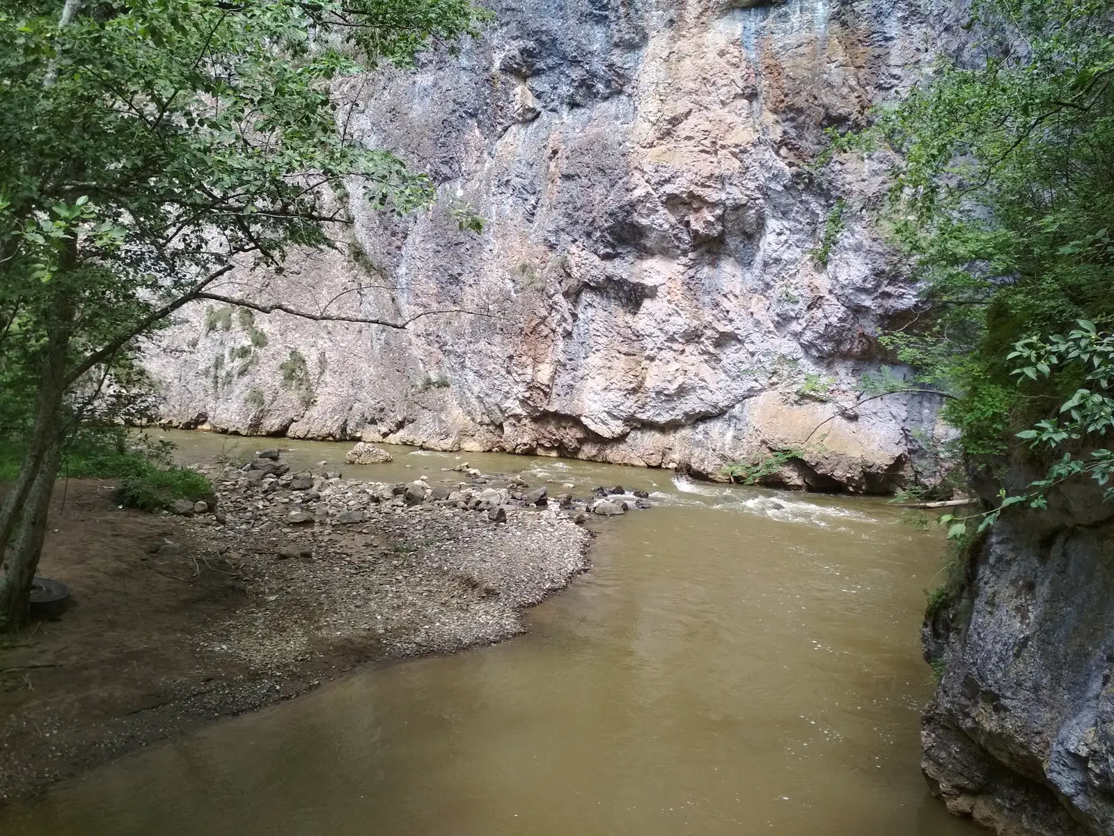 Poteca Cheii din Cheile Vârghişului
