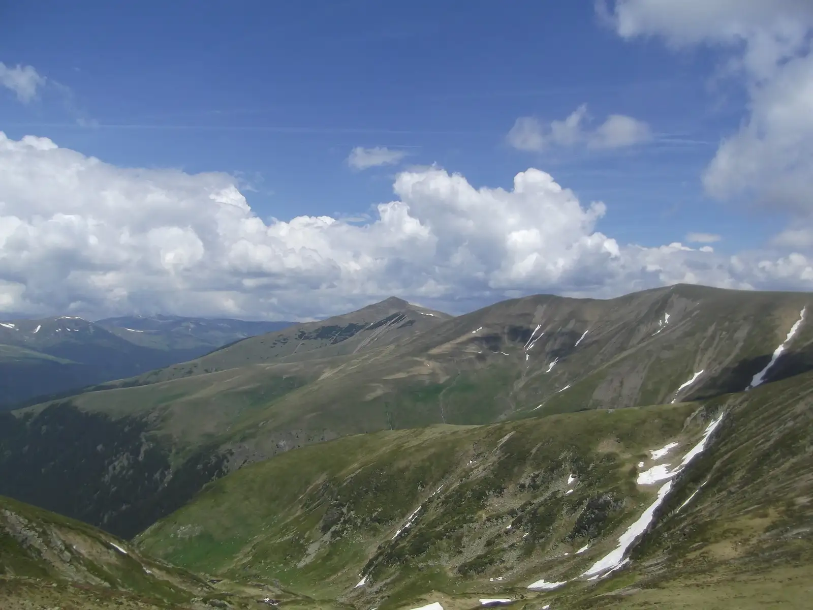 Curmătura Olanelor - Vf. Godeanu - Şaua Paltina