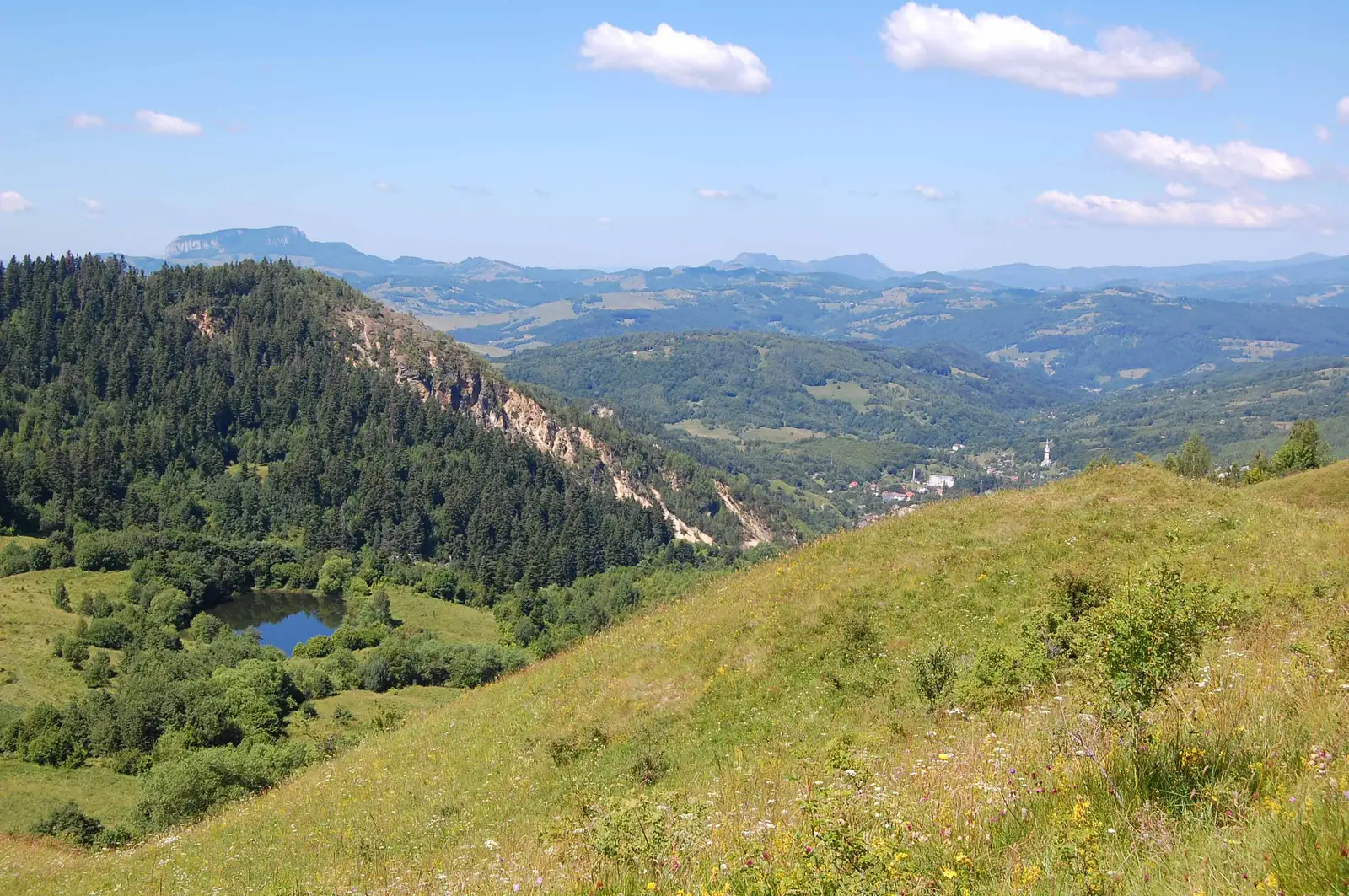 Circuitul monumentelor naturii