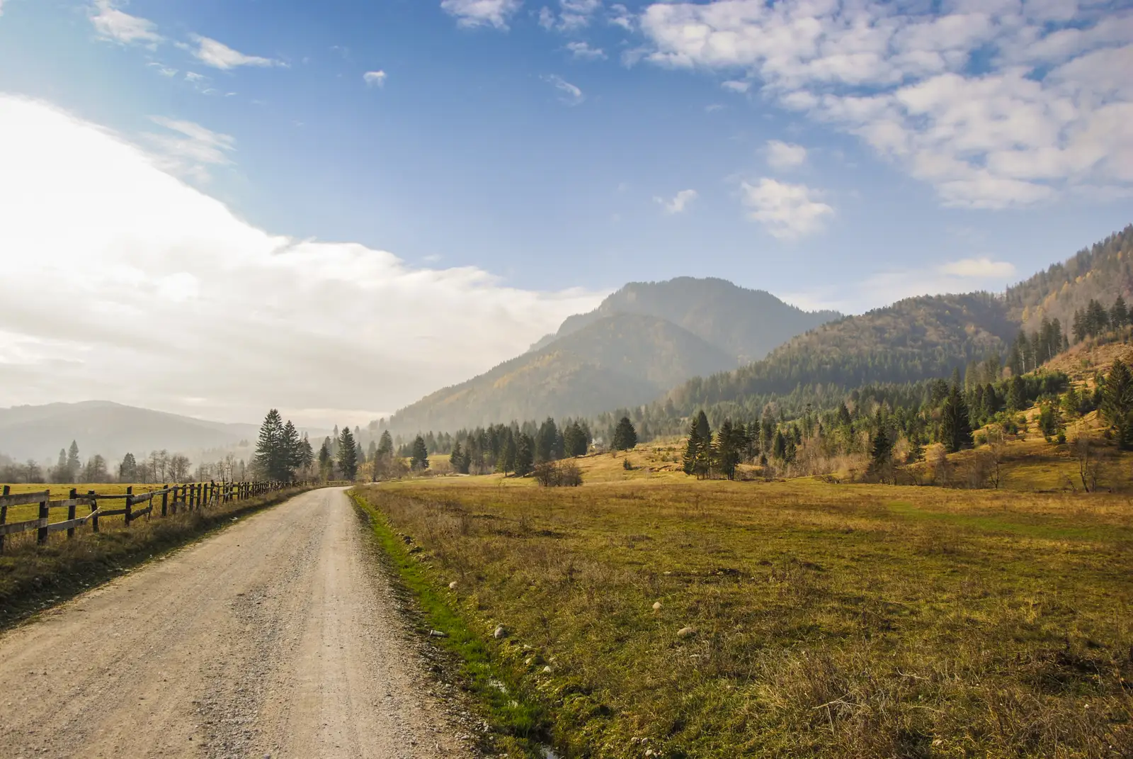 Săcele - Valea Gârcin - Cabana Renţea