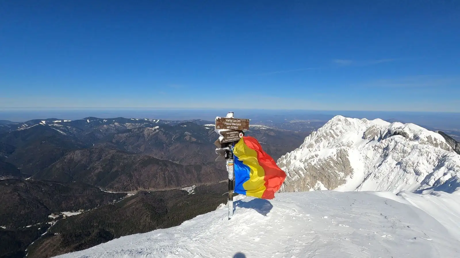 Casa Folea - Șaua Joaca - La Table - Refugiul Grind 1 - Vârful La Om