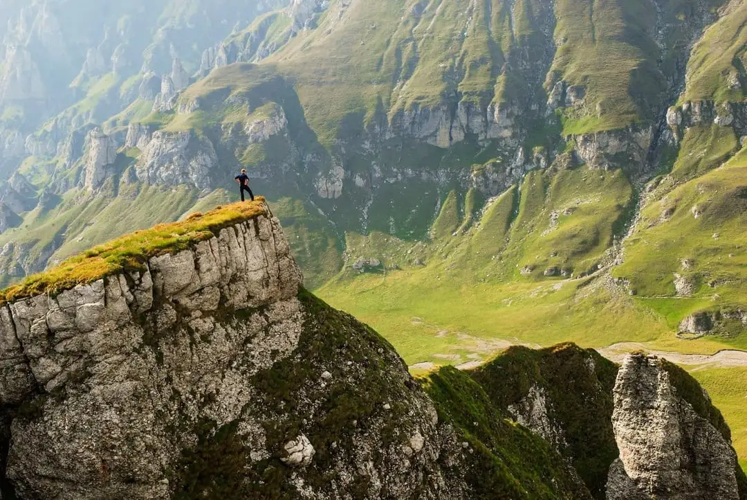 Salvamont Dambovita/Telecabina pestera-Varful Omu-Valea Gaura-Cascada Moara Dracului-Saua Strunga- Cabana Padina