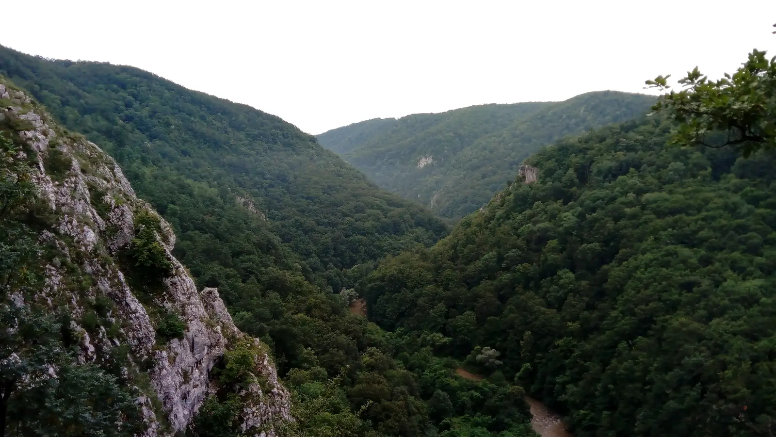 Șuncuiuș - Peștera Bătrânului