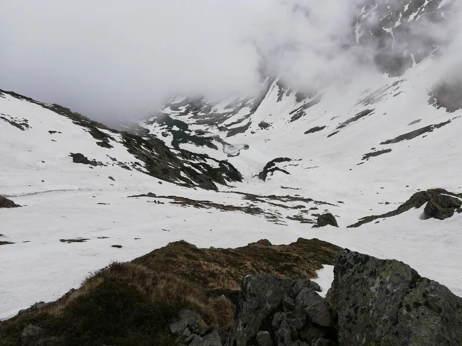 Complex turistic borsa - Vf Gargalau -Vf.Pietrosul Rodnei - Manastirea Pietroasa