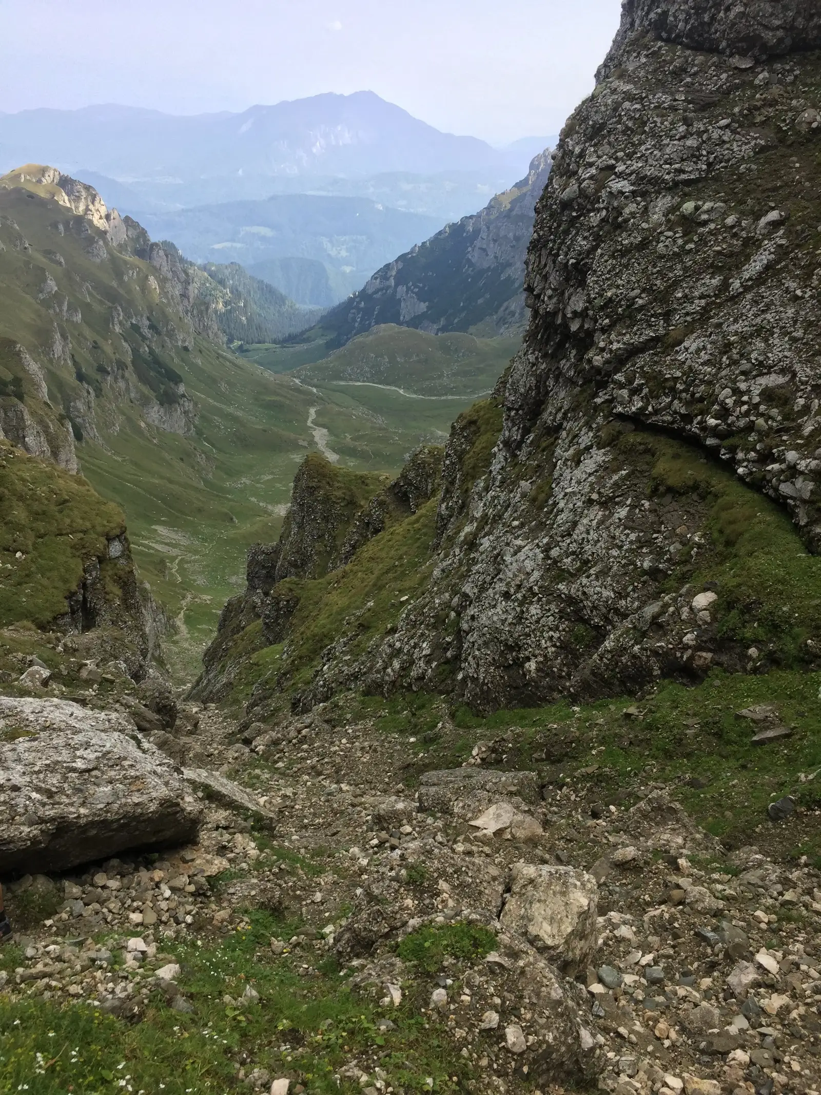 Valea Mălăieşti - Cabana Mălăieşti - Vf. Omu