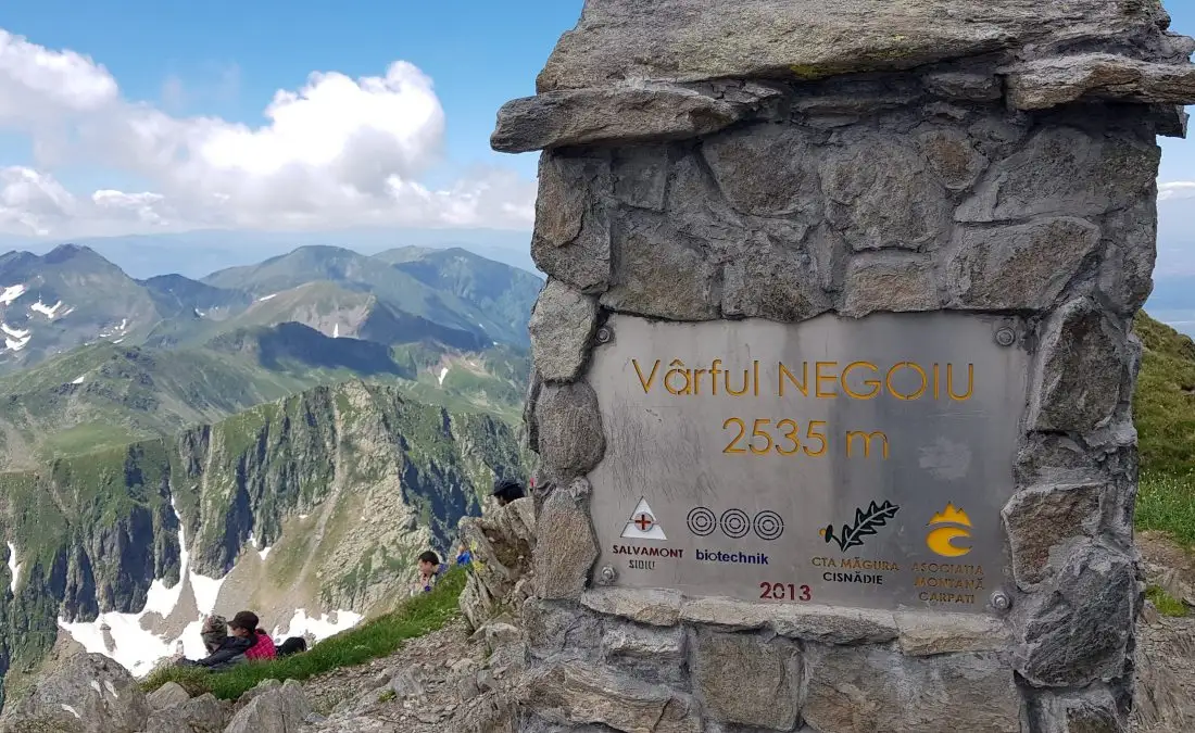 Piscul Negru - Negoiu - Lespezi - Piscul Negru