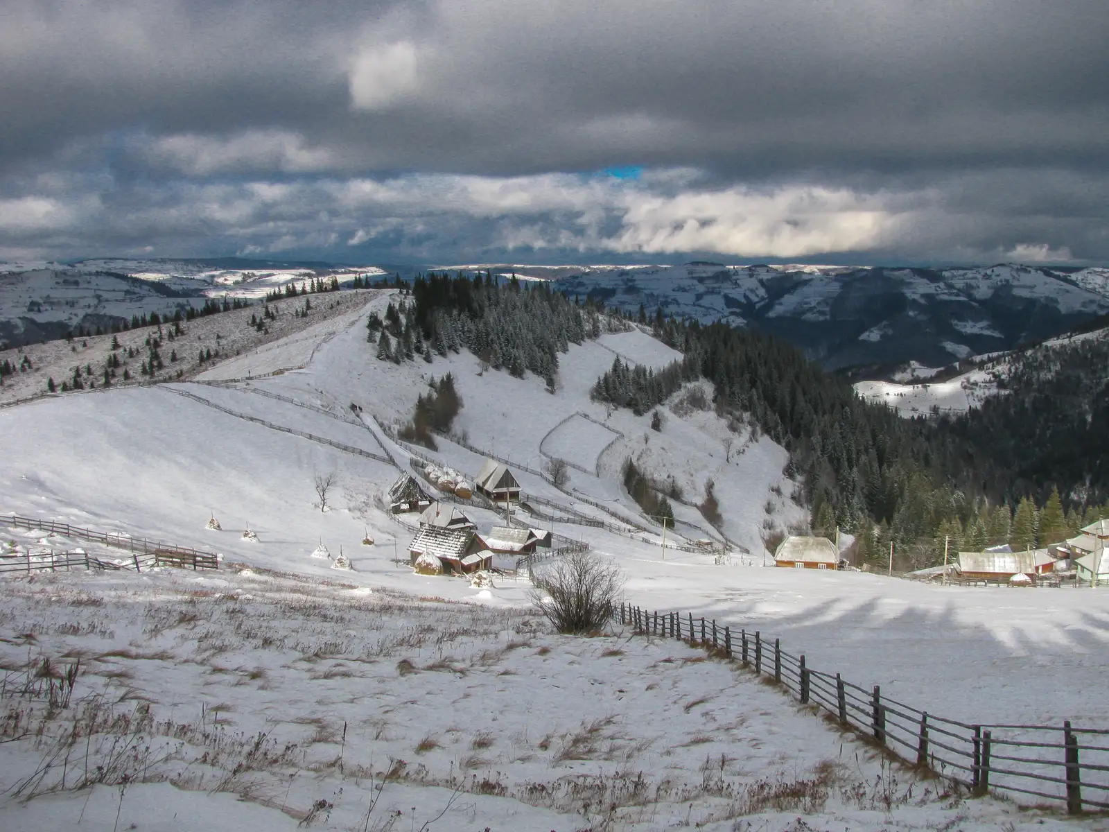 Finișel - Mănăstirea Muntele Rece - Dobrin