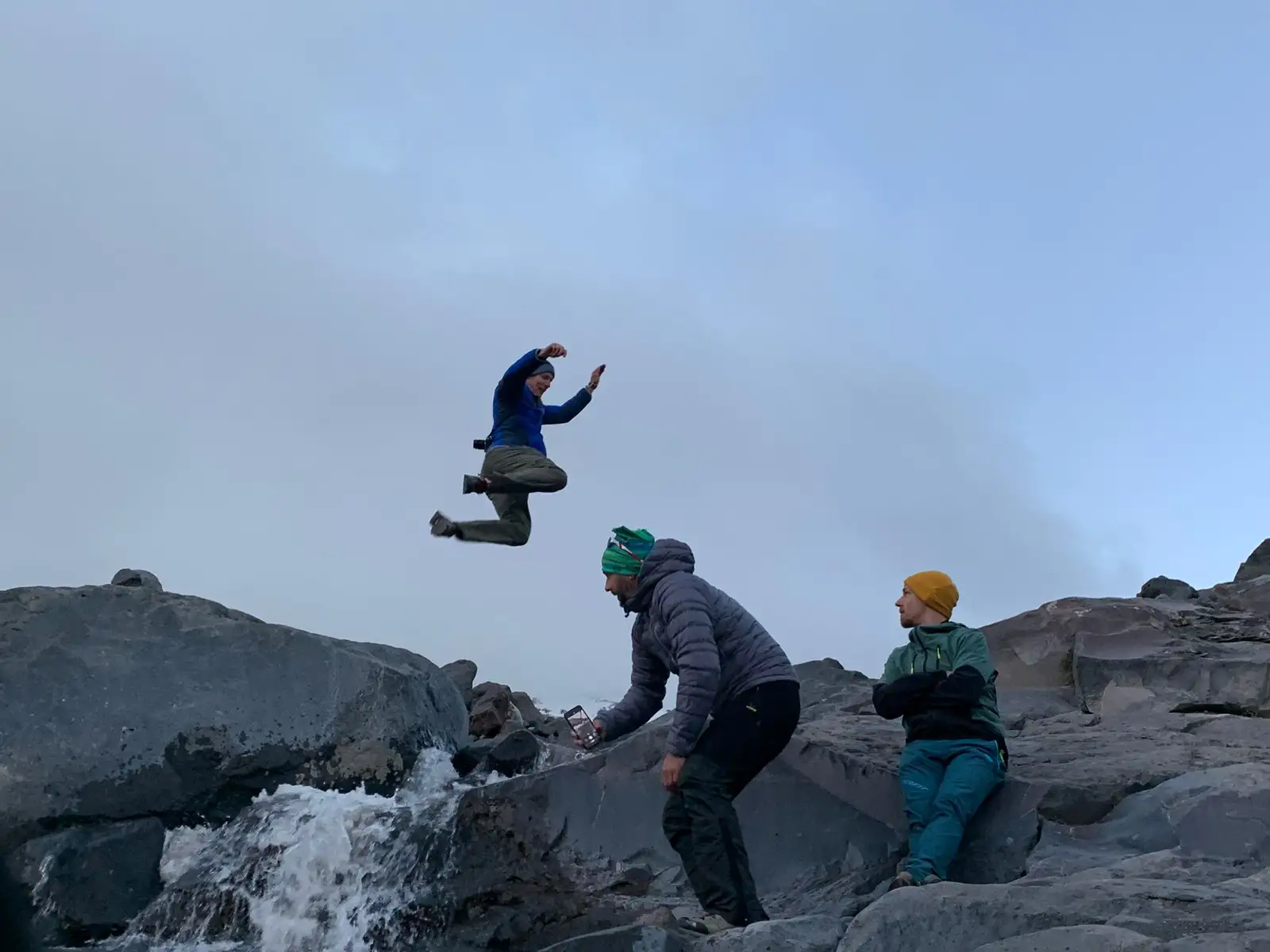Pima zi: Poiana Pelegii -  Vf. Peleaga -  Vf. Păpușa - Lacul Bucura