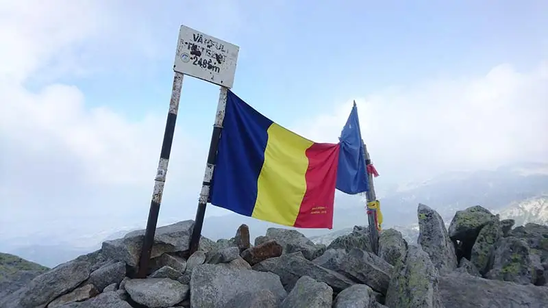 Circuit: Rausor-Lac Stevia-vf Retezat-Saua Prelucele-Rausor